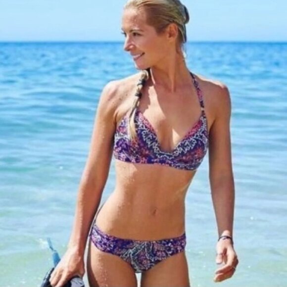 ATHLETA Aqualuxe Swim Bikini bottom paisley floral purple size xs - Picture 1 of 5